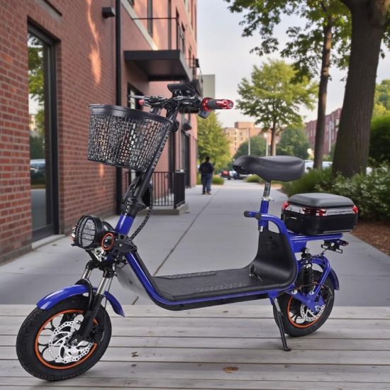 صورة سكوتر كهربائي أبو سلة الملون 2025 مع مقعد وسلة أمامية